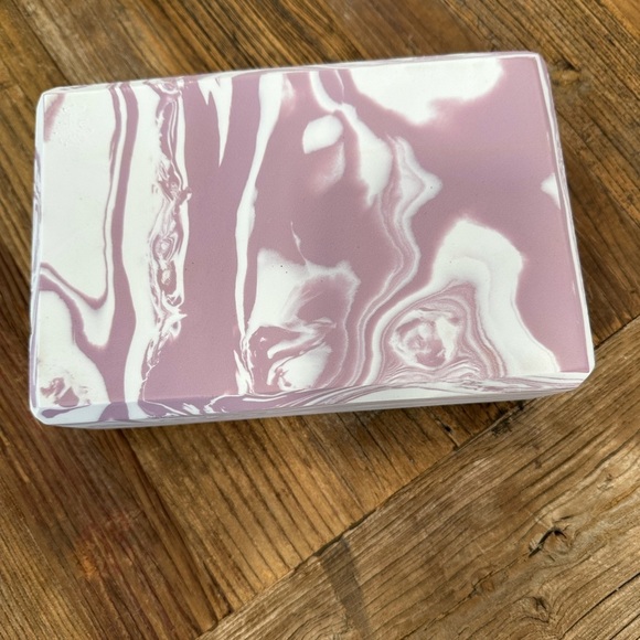 Other - Purple and White Marble Yoga Block